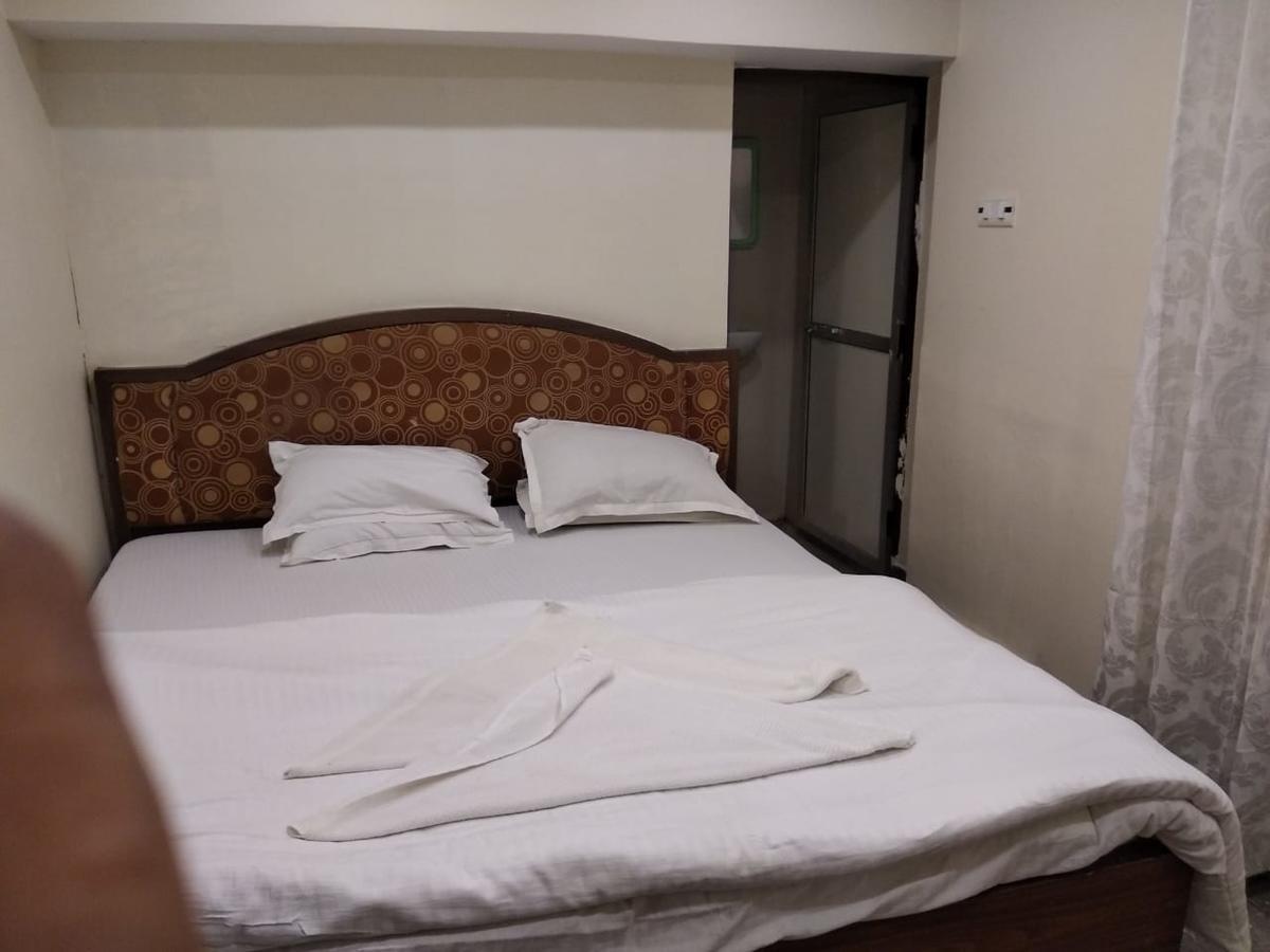 Ajay Guest House พาราณสี ภายนอก รูปภาพ